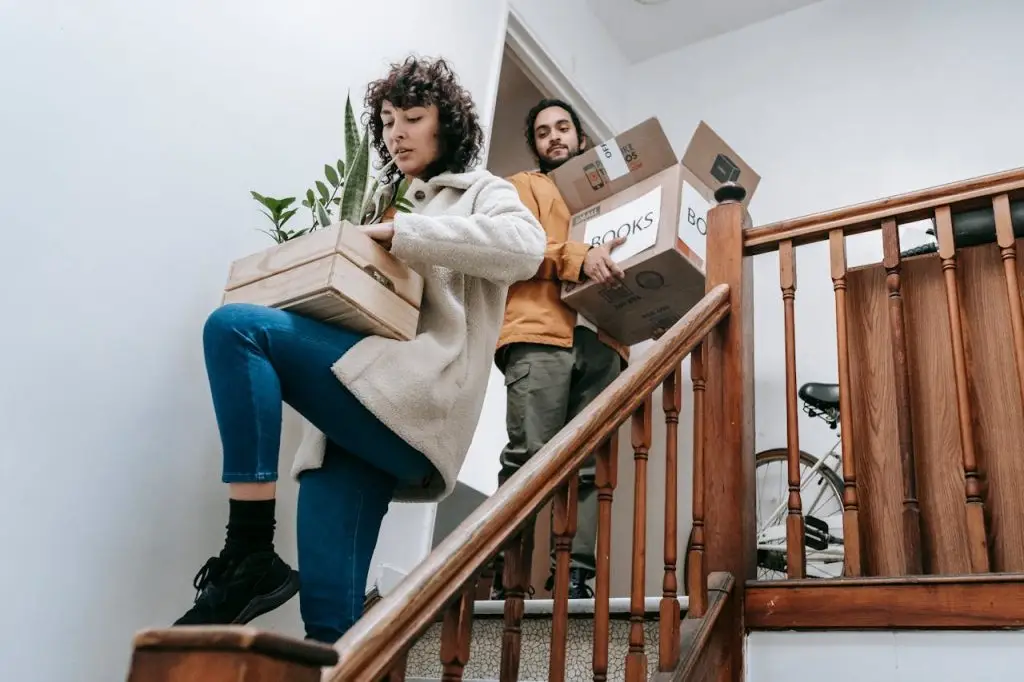 Salmon's moving & storage - professional movers vs. Diy moving in greater vancouver